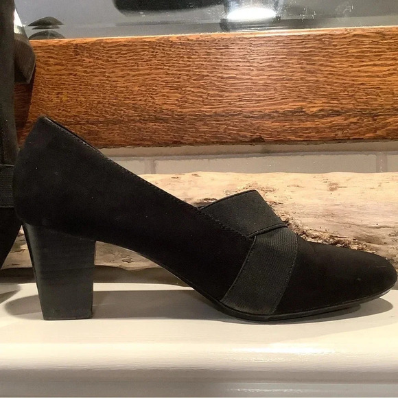 Abella Comfort Suede Feel Heel Size 7.5 - Picture 2 of 9